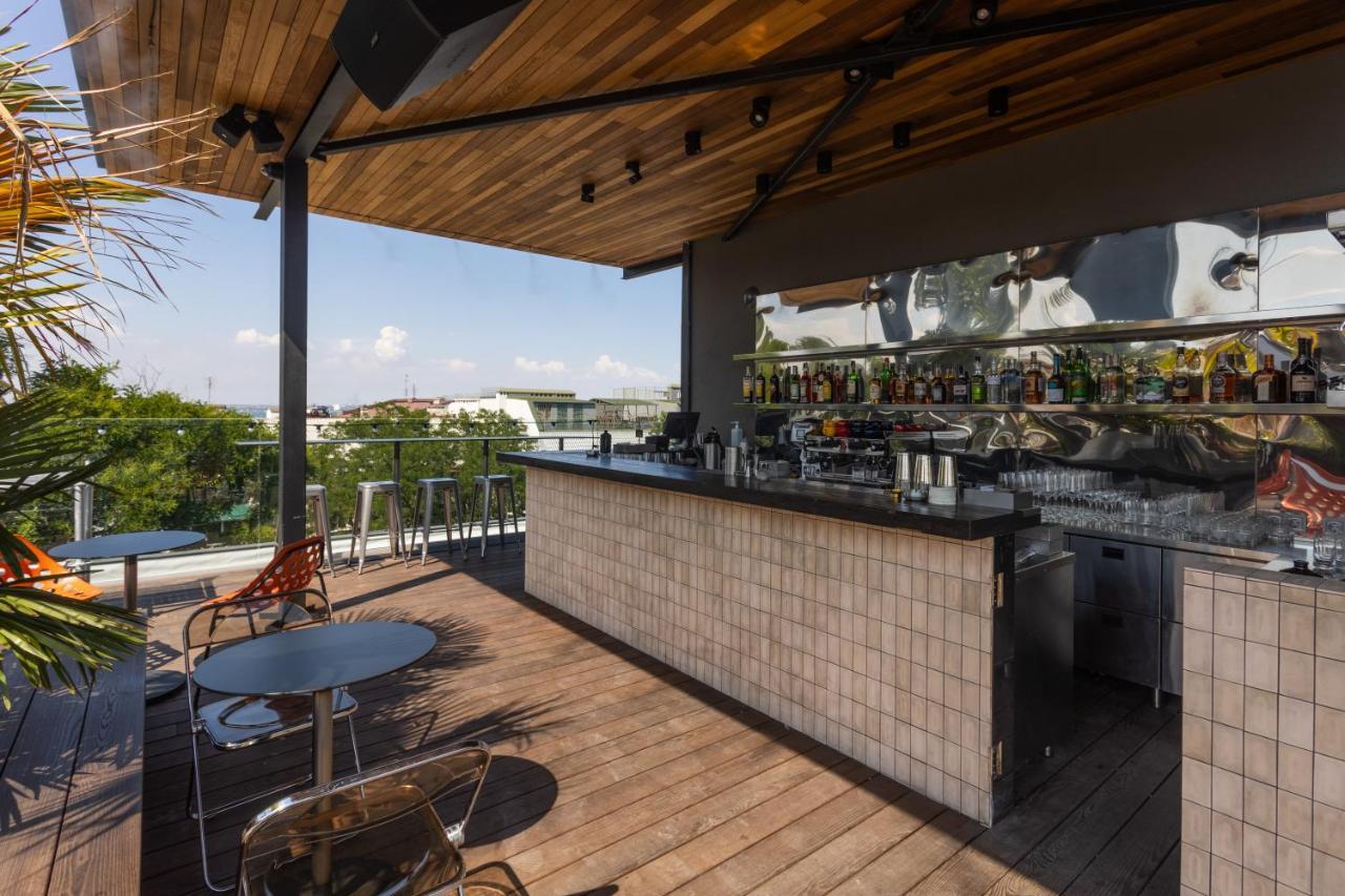 Brik Hotel Одесса Экстерьер фото