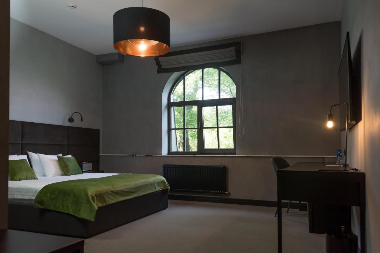 Brik Hotel Одесса Экстерьер фото