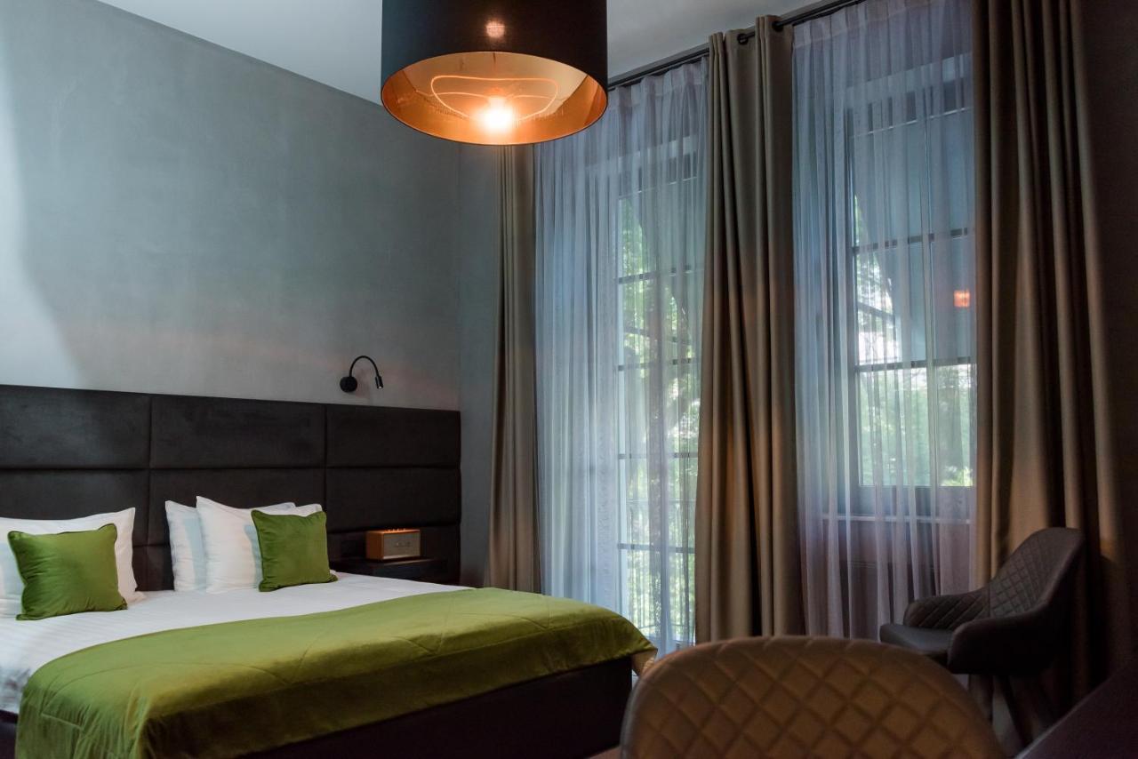 Brik Hotel Одесса Экстерьер фото
