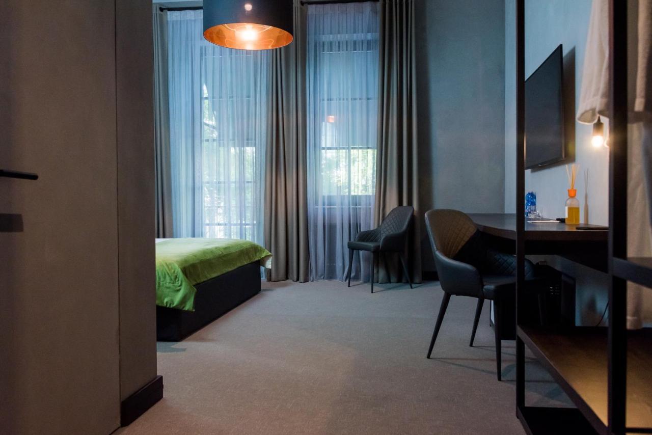 Brik Hotel Одесса Экстерьер фото