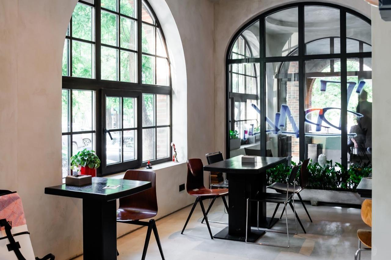 Brik Hotel Одесса Экстерьер фото